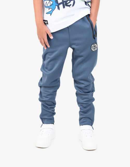 Trackpants