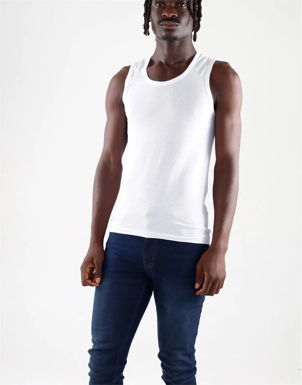 Kuv01 - Eyelet Vest
