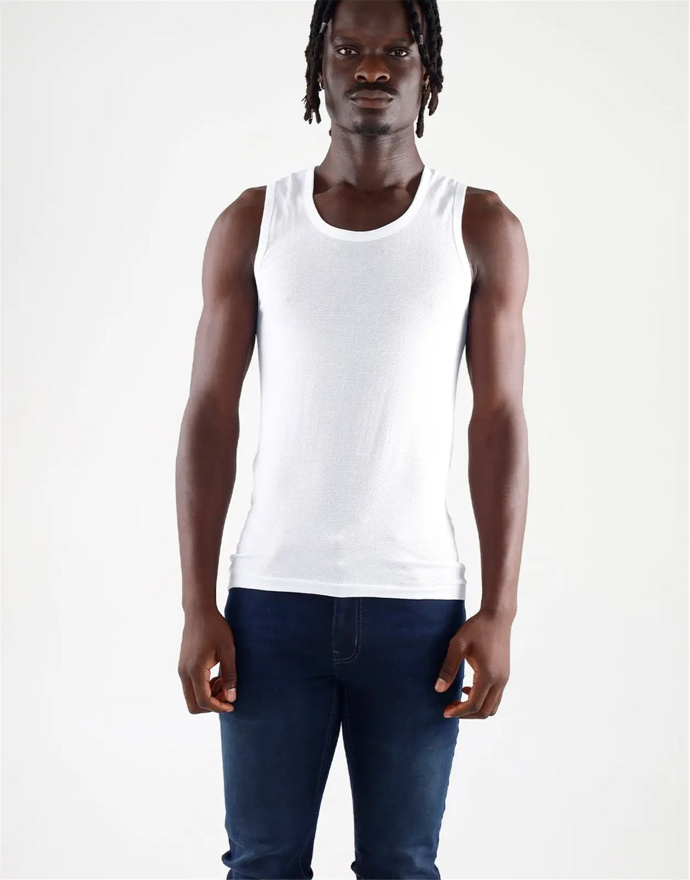 Kuv01 - Eyelet Vest